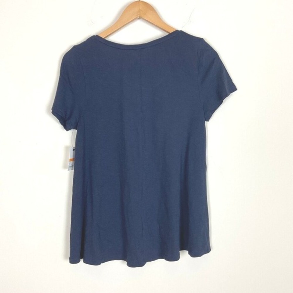 2/$20 New with tags Crown & Ivy Authentic Navy Tee Small - Picture 2 of 2